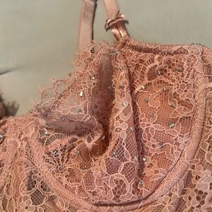 Victoria's Secret Lace Bralette in Soft Pink